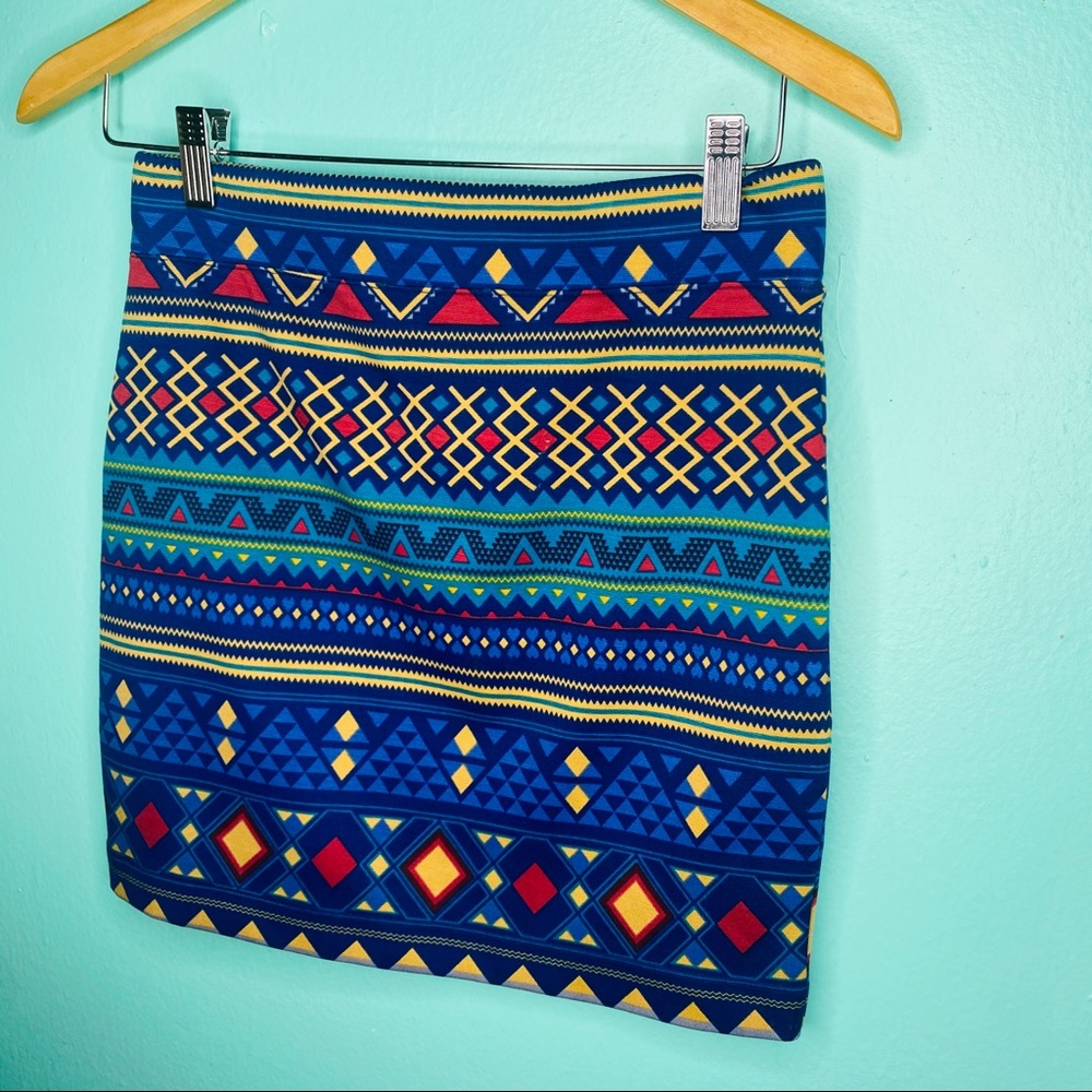 Short & skirt bundle deal - Picture 4 of 12